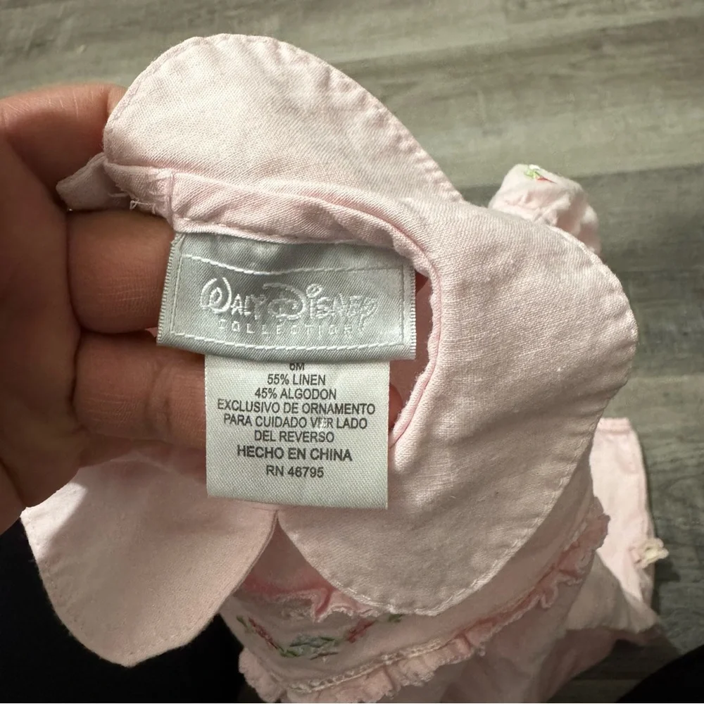Vintage Walt Disney Embroidered Winnie The Pooh Baby Pink One Piece Outfit  6M - Picture 6 of 6